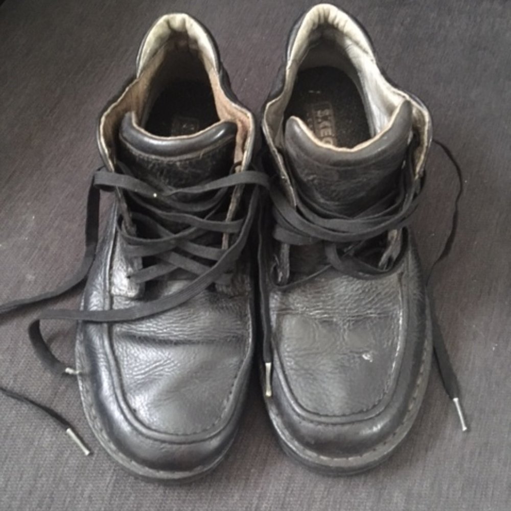 Skechers Clark's leather shoes